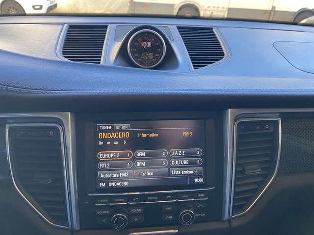 Porsche Macan Turbo 294 kW (400 CV)