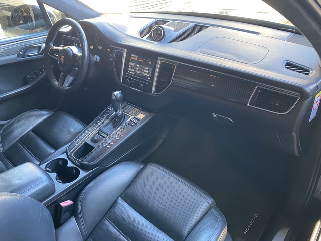 Porsche Macan Turbo 294 kW (400 CV)