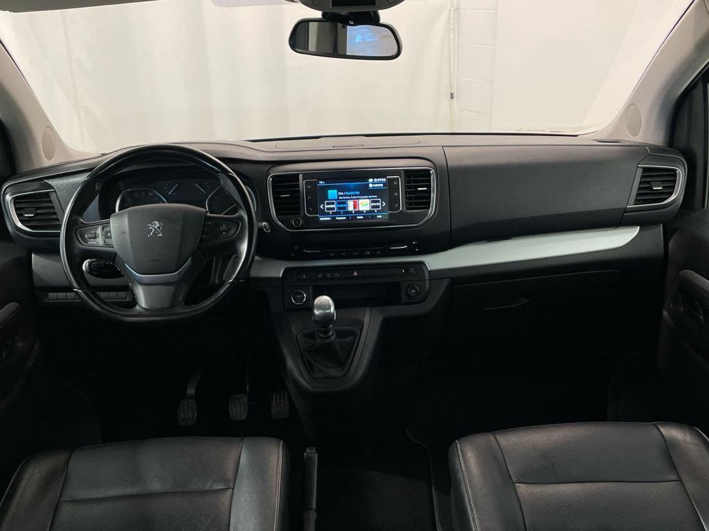 Peugeot Traveller BlueHDi 150 en Barcelona