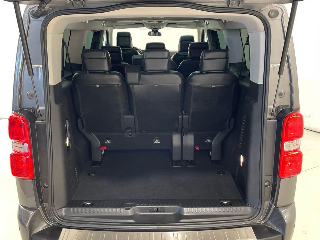 Peugeot Traveller BlueHDi 150 en Barcelona