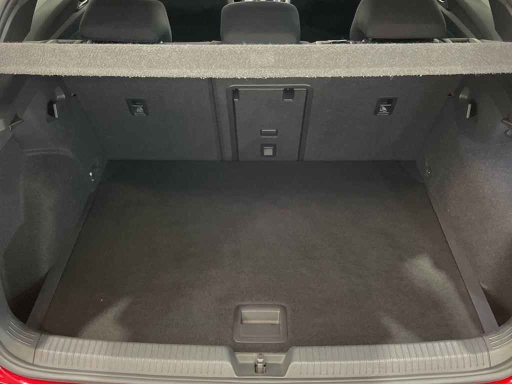 Volkswagen Golf 2.0 TSI en Barcelona