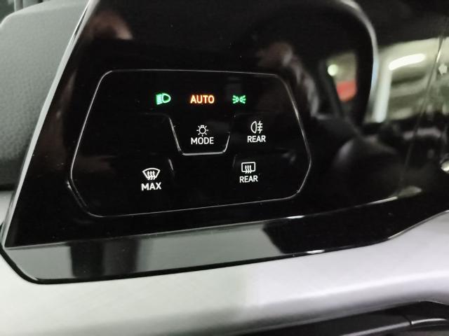 Volkswagen Golf Life 2.0 TDI 85 kW (115 CV)