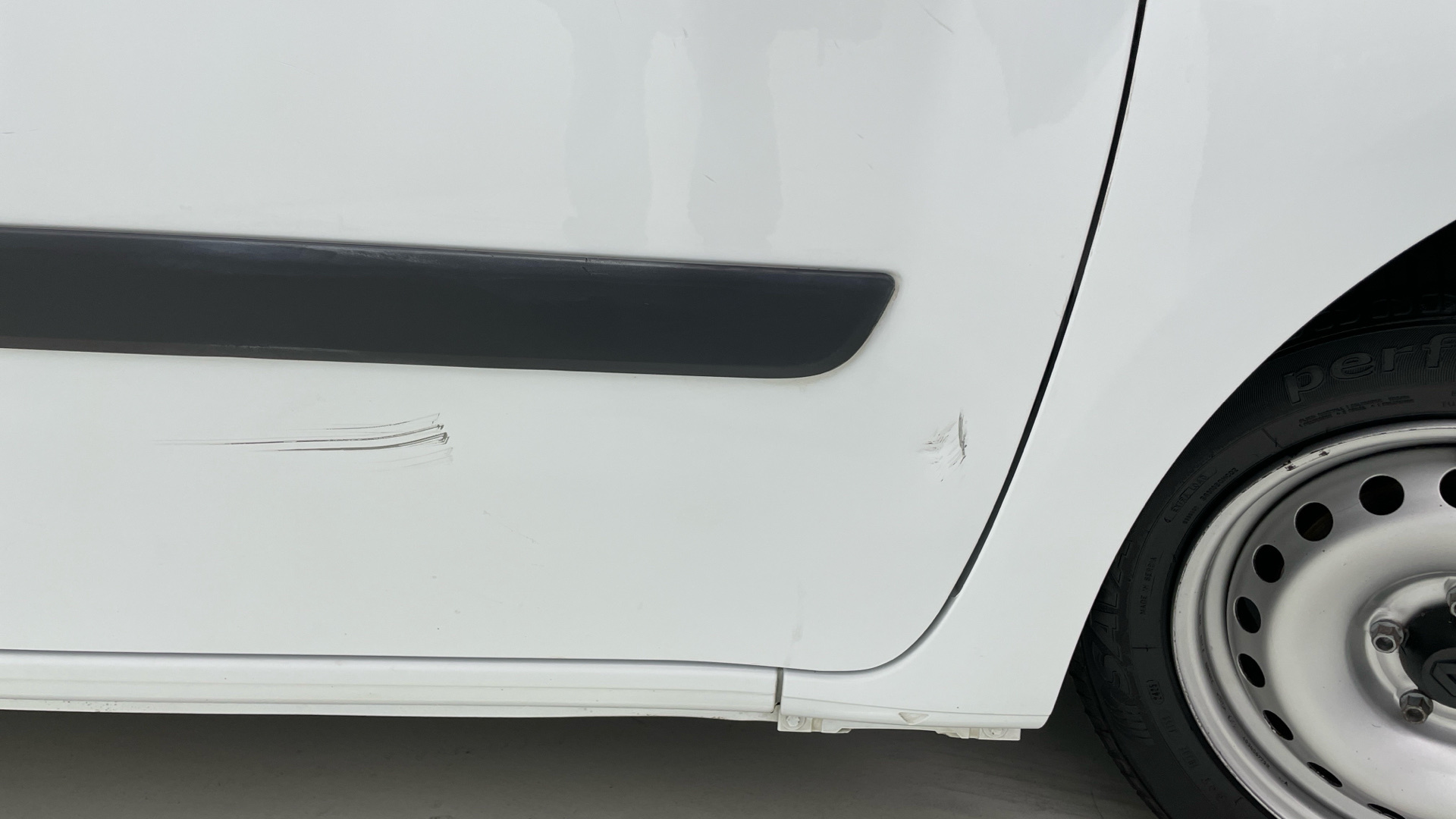 Renault Kangoo Furgon dCi 95 en Barcelona
