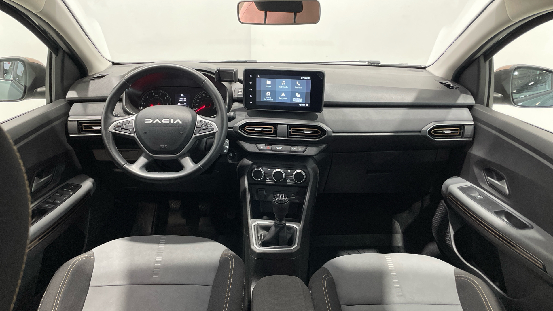 Dacia Sandero ECO-G 100 en Barcelona