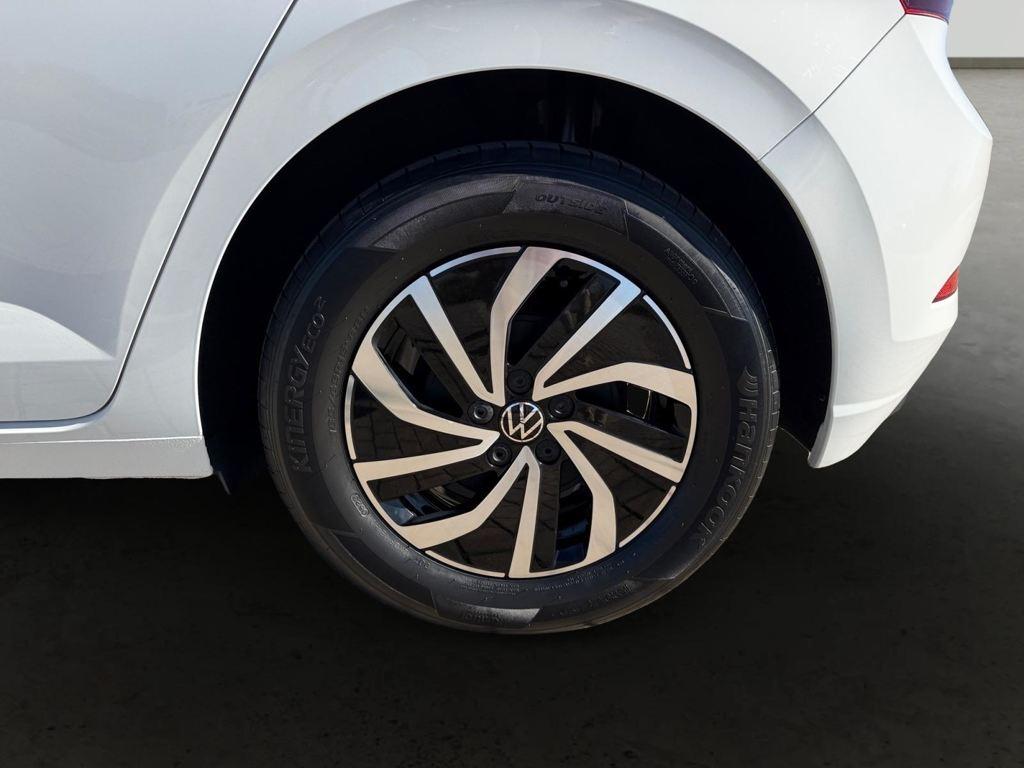Volkswagen Polo — foto 8