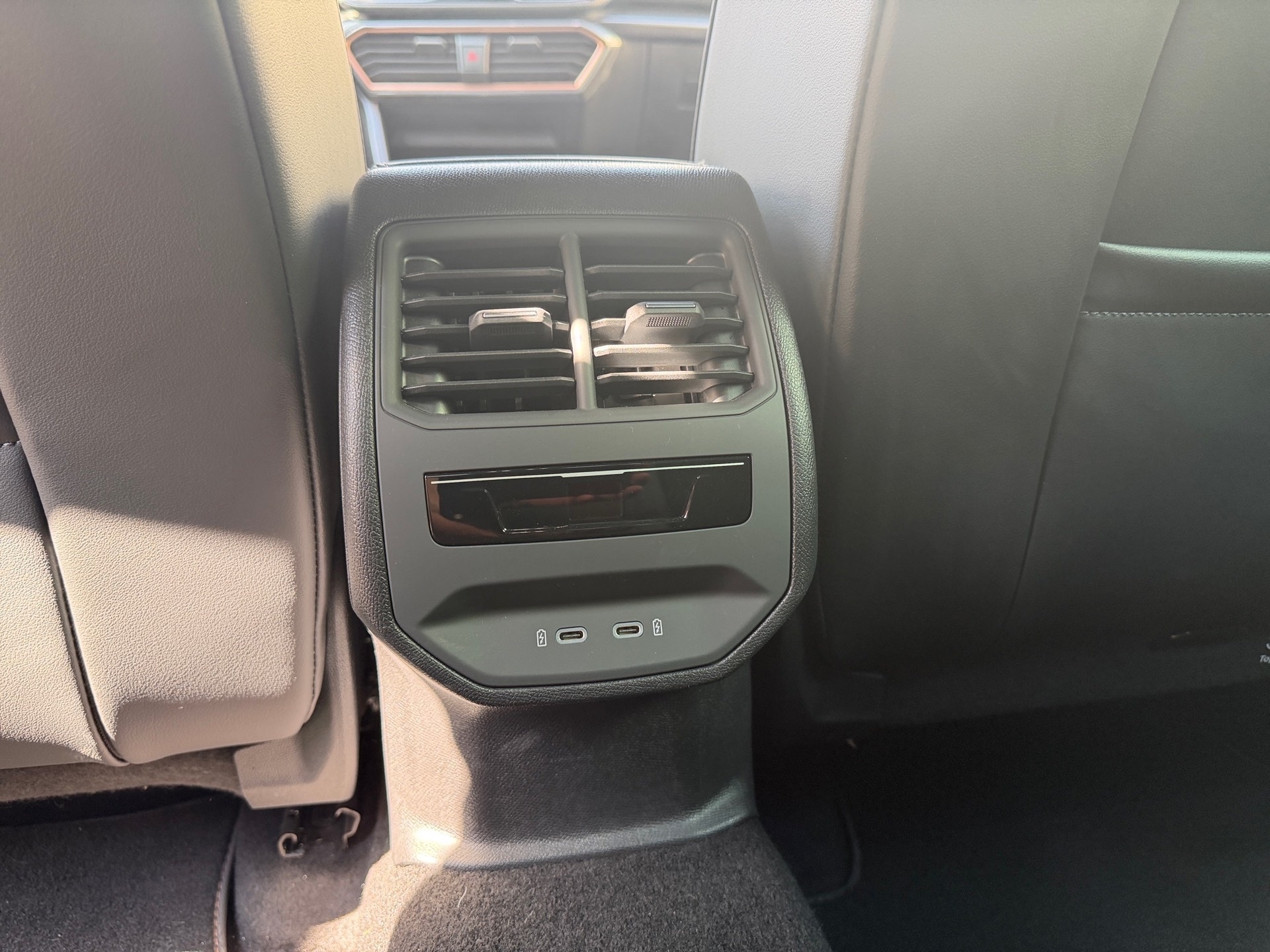 CUPRA León 1.5 TSI e-Hybrid en Madrid