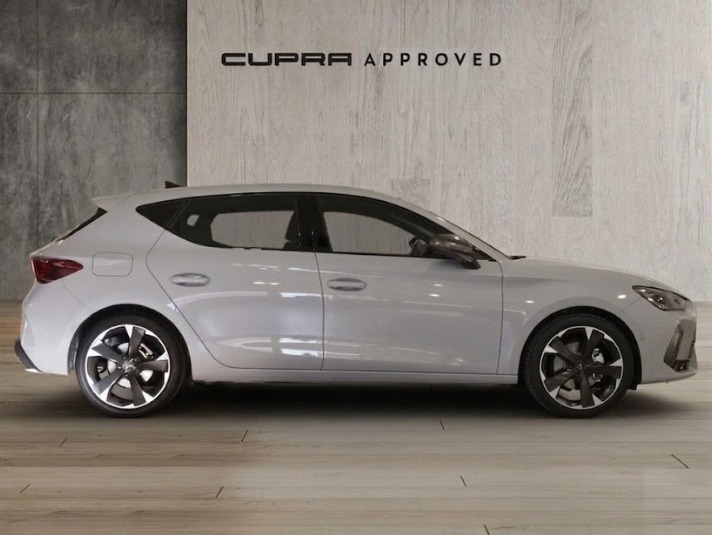 CUPRA León 1.5 TSI e-Hybrid en Madrid