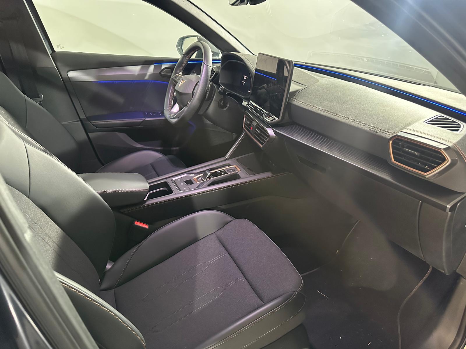 CUPRA León — foto 5
