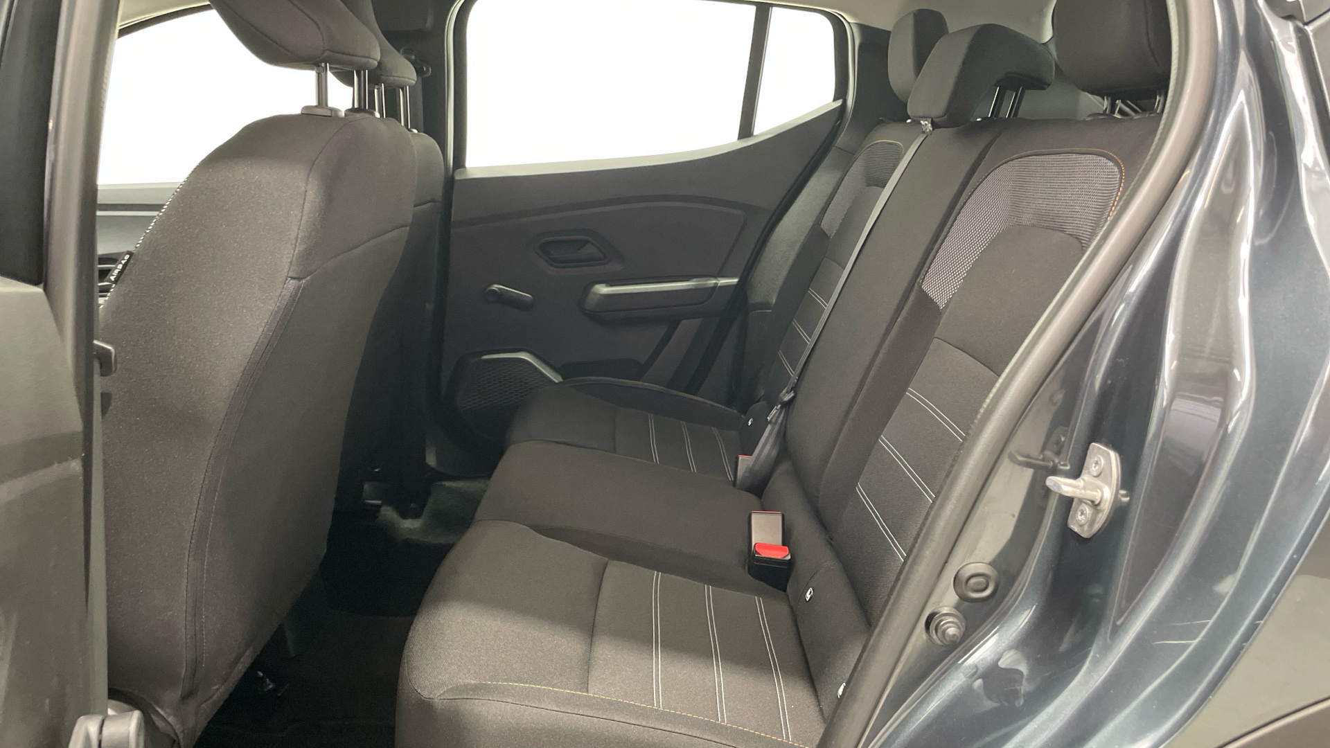 Dacia Sandero ECO-G 100 en Barcelona