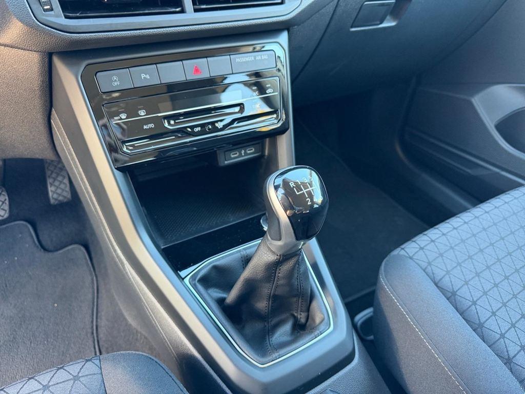 Volkswagen T-Cross — foto 10