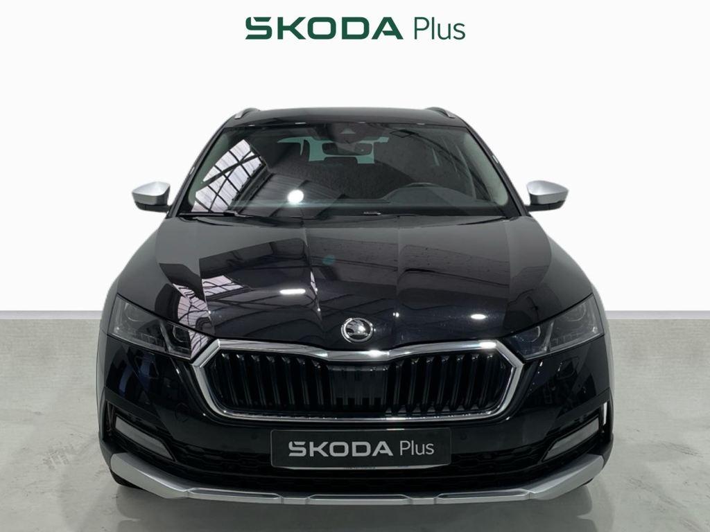 Skoda Octavia Combi 2.0 TDI en Barcelona