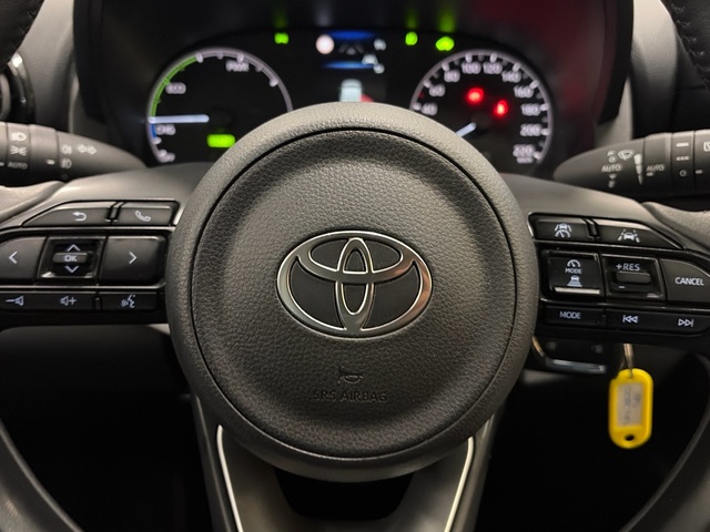 Toyota Yaris 120H Business Plus 85 kW (116 CV)