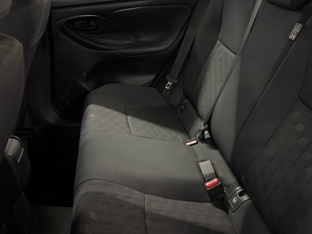 Toyota Yaris 120H Business Plus 85 kW (116 CV)