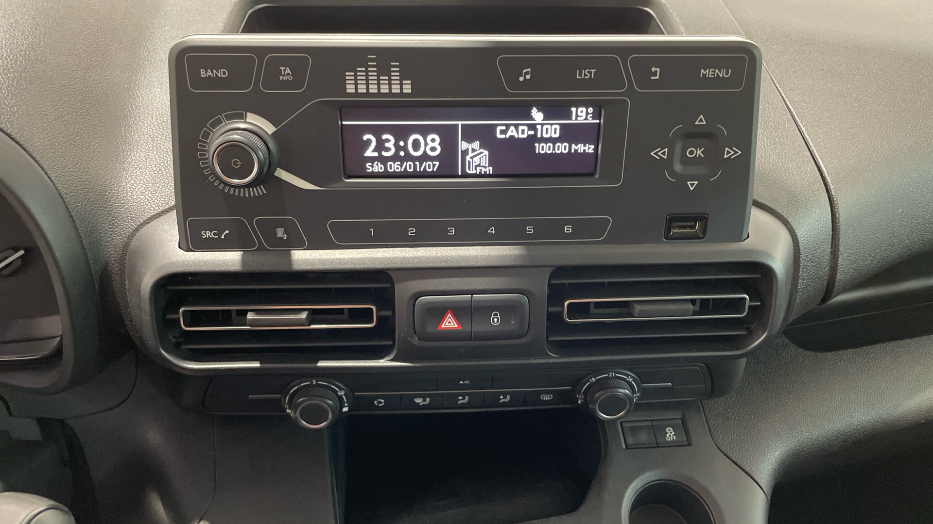 Citroen Berlingo BlueHDi 100 en Barcelona