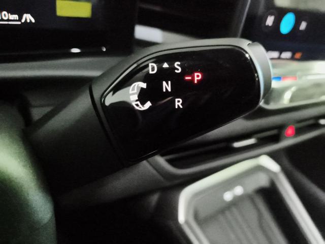 Volkswagen T-Roc ``Más`` 1.5 eTSI 110 kW (150 CV) DSG