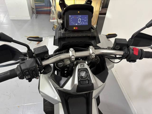 Honda ADV 350  en Barcelona