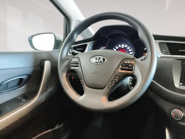 Kia Ceed 1.4 CVVT Concept 74 kW (100 CV)