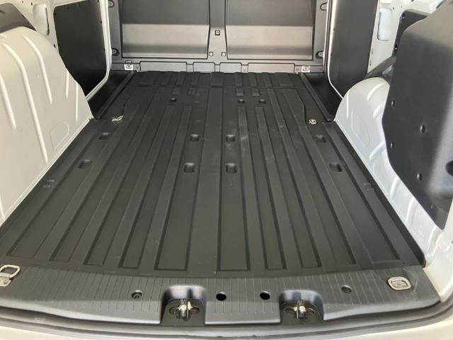 Volkswagen Caddy Cargo Cargo Maxi 1.5 TSI eHybrid 110 kW (150 CV) DSG