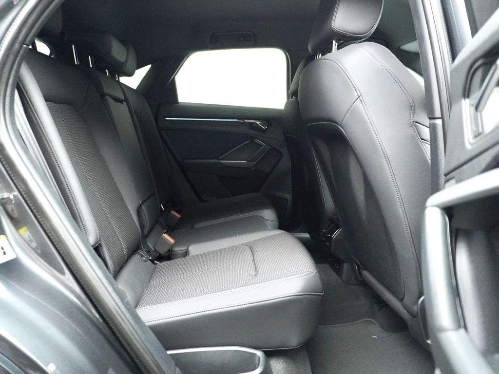 Audi Q3 Sportback — foto 8