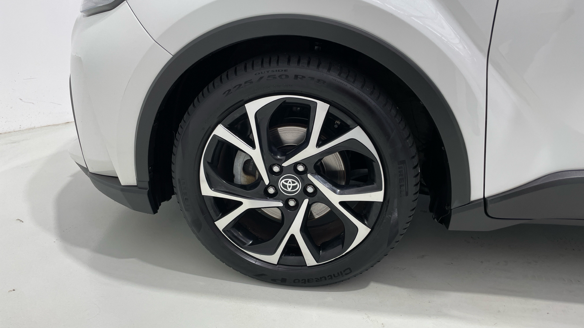 Toyota C-HR 1.8 125H en Barcelona