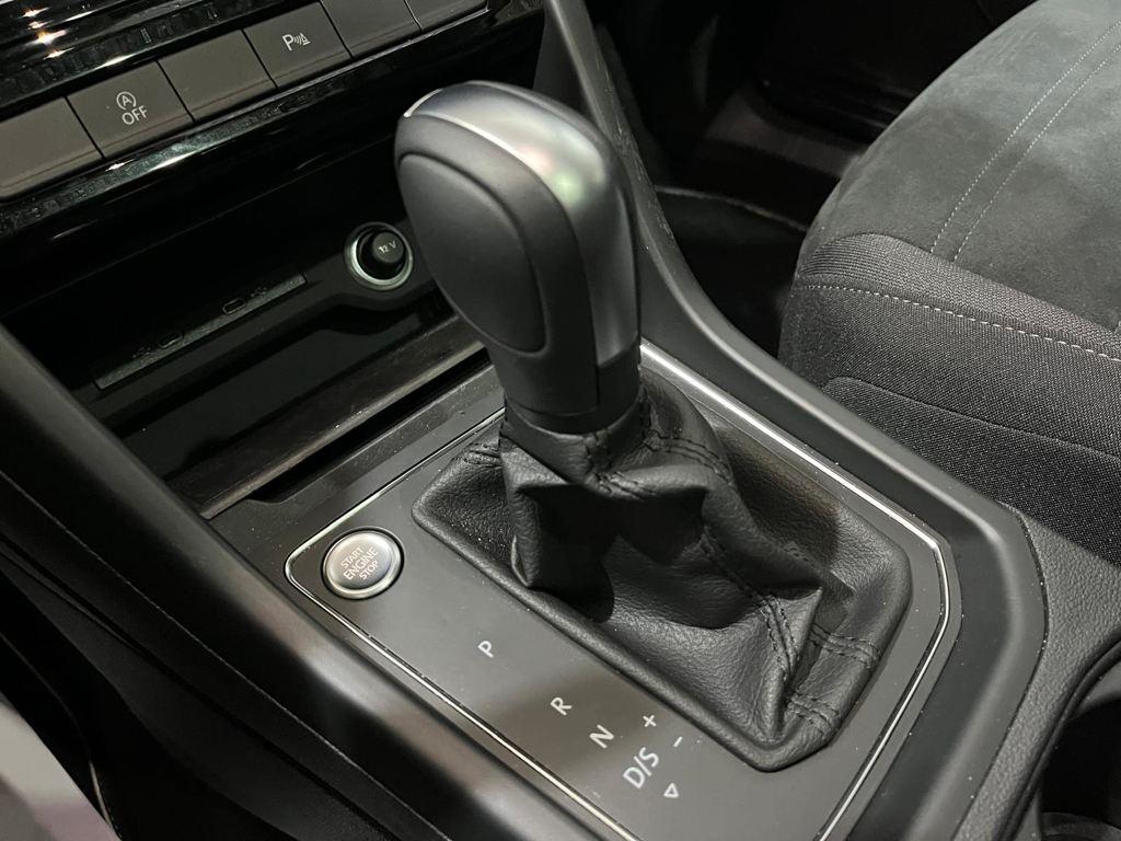 Volkswagen Touran — foto 10