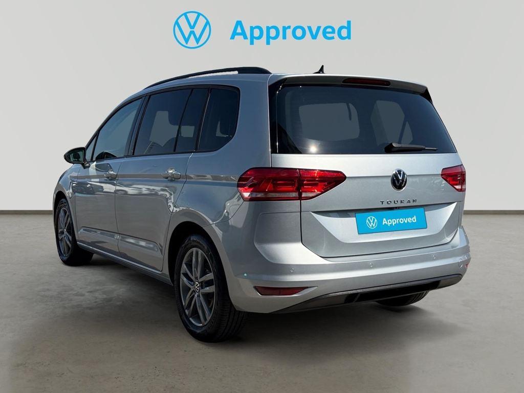 Volkswagen Touran — foto 2