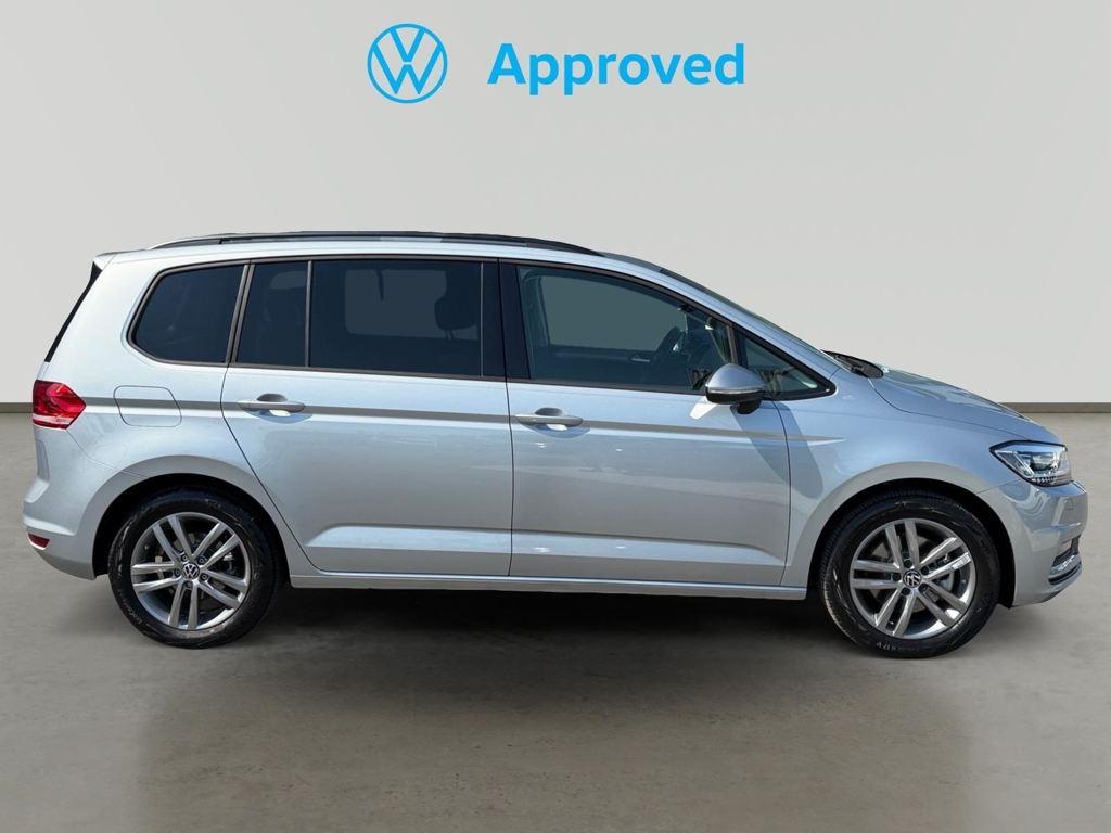Volkswagen Touran — foto 3