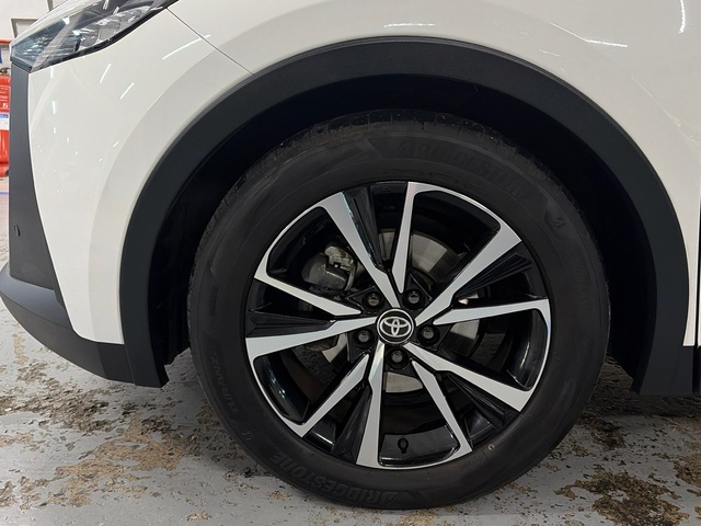 Toyota C-HR 140H Advance 103 kW (140 CV)