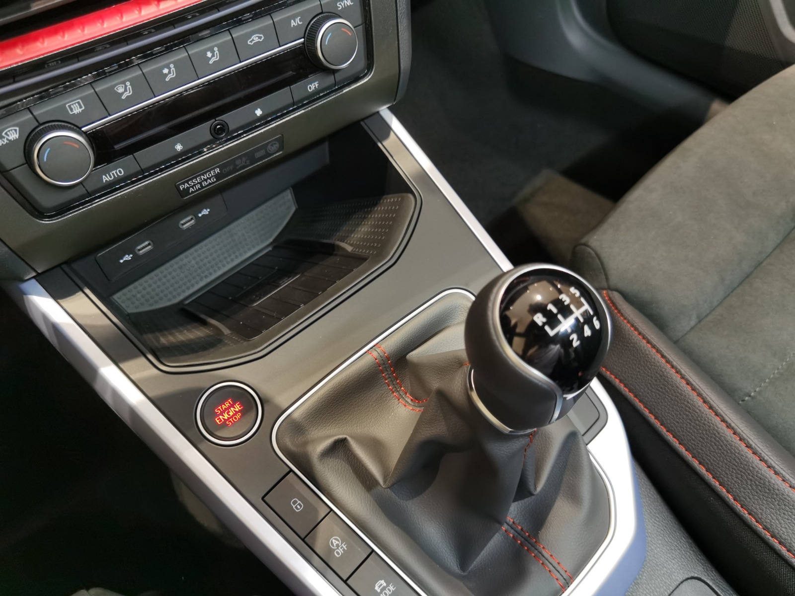 SEAT Arona 1.0 TSI en Madrid