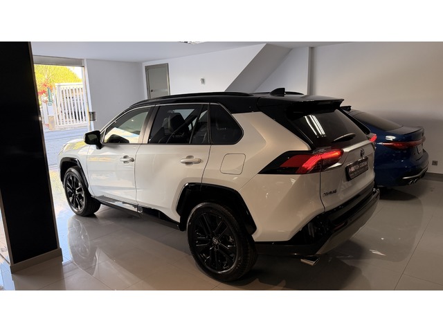 Toyota Rav4 220H Advance 4x2 160 kW (218 CV)