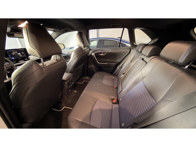 Toyota Rav4 220H Advance 4x2 160 kW (218 CV)