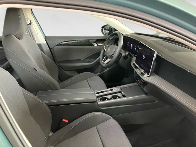 Volkswagen Passat Variant eHybrid PHEV 150 kW (204 CV) DSG