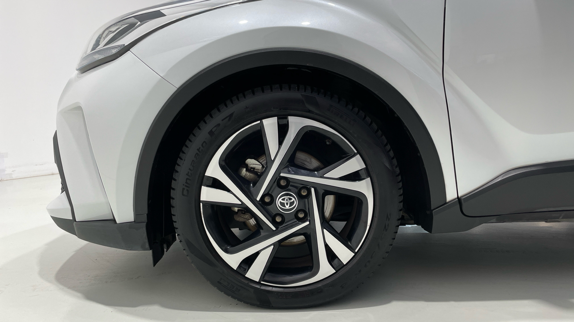 Toyota C-HR 1.8 125H en Barcelona