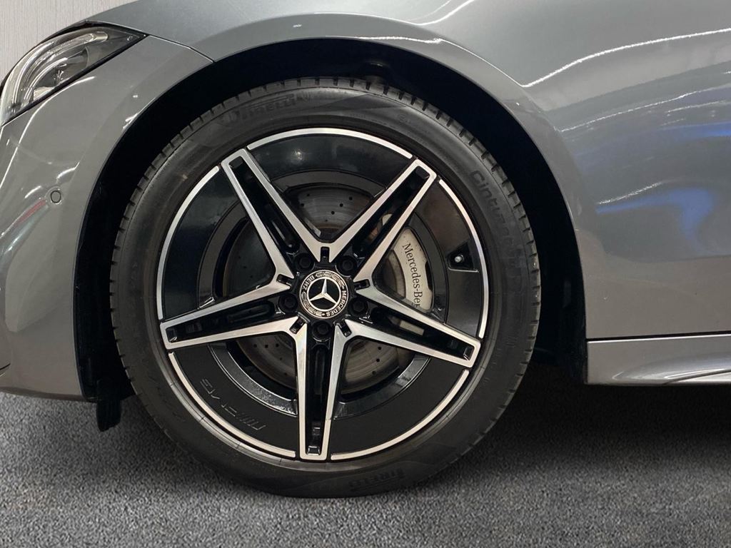 Mercedes-Benz Clase C 220 d Estate en Barcelona