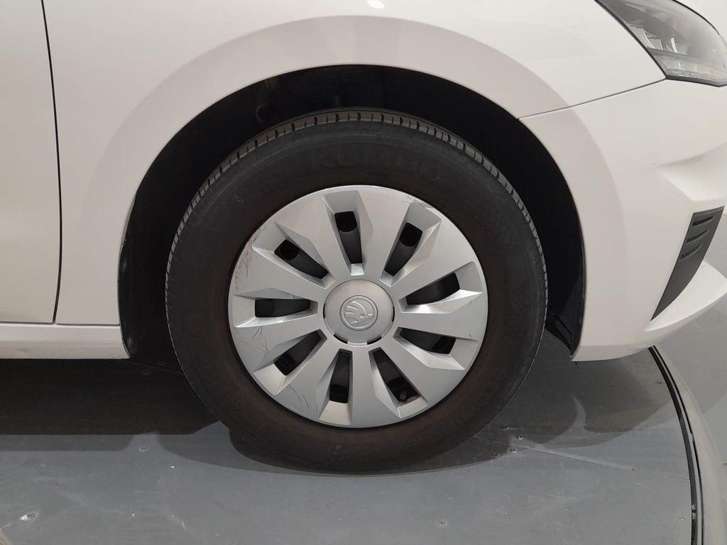 Škoda Fabia — foto 8