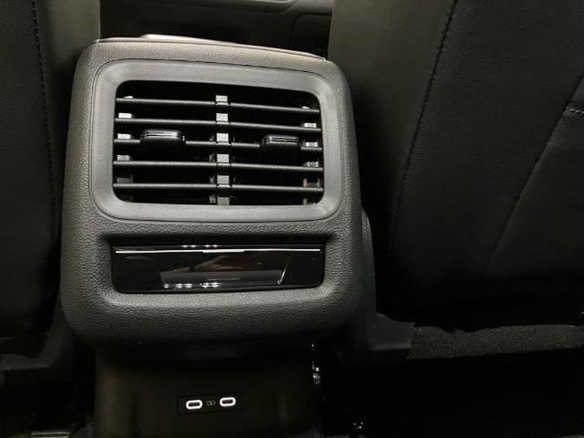 Volkswagen T-Roc R-Line 1.5 eTSI 110 kW (150 CV) DSG
