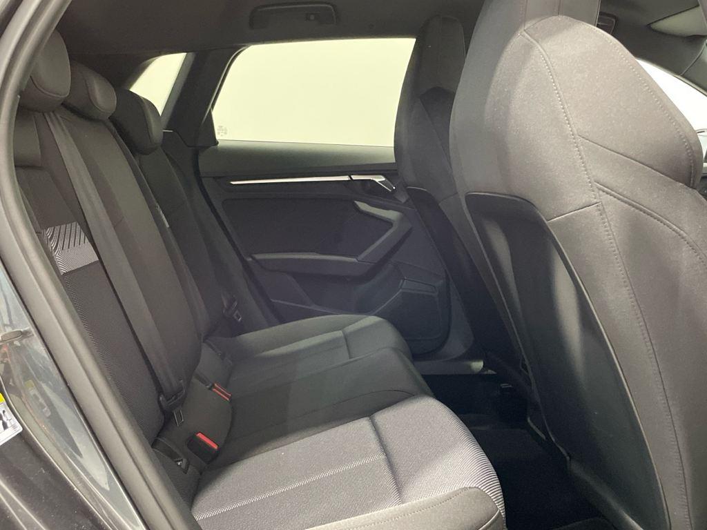 Audi A3 Sportback 30 TDI en Barcelona