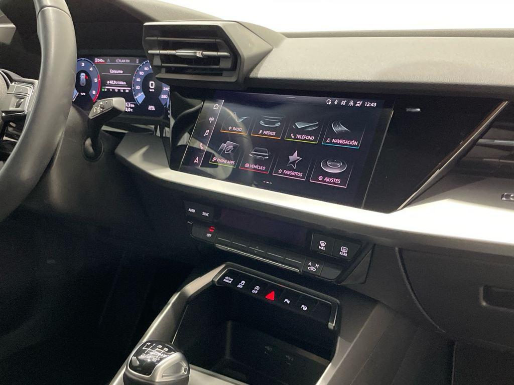 Audi A3 Sportback 30 TDI en Barcelona