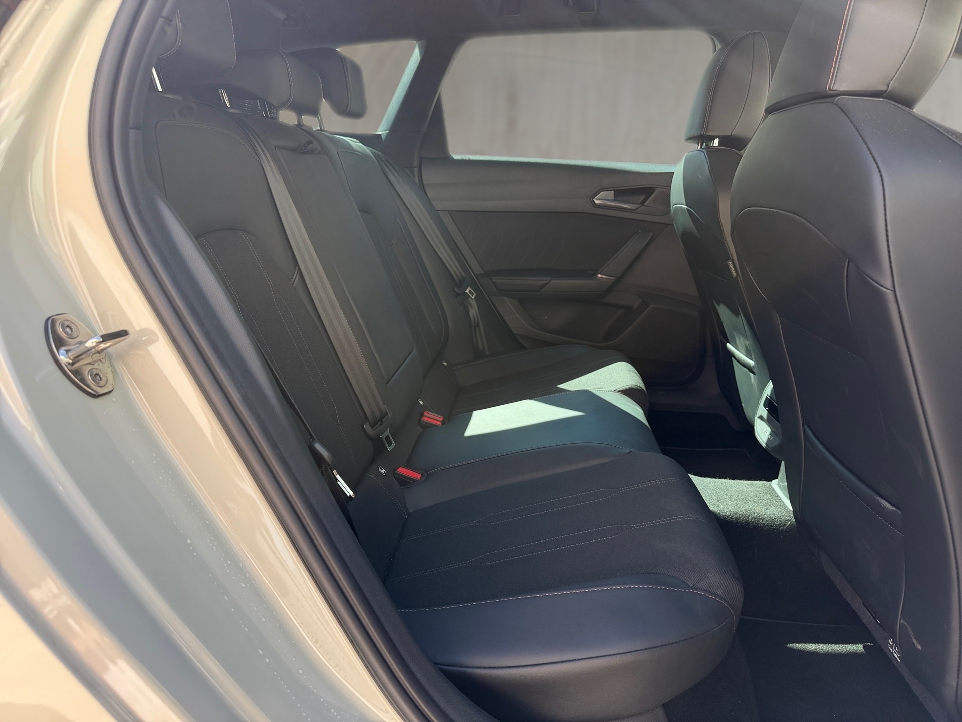 CUPRA Leon Sportstourer 1.5 TSI e-Hybrid en Madrid