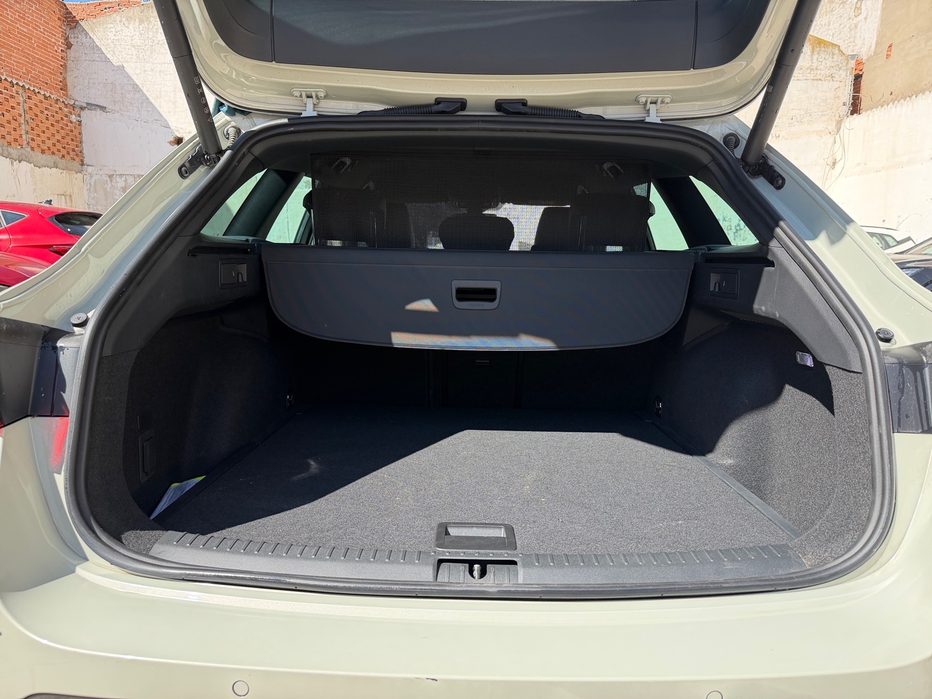 CUPRA Leon Sportstourer 1.5 TSI e-Hybrid en Madrid