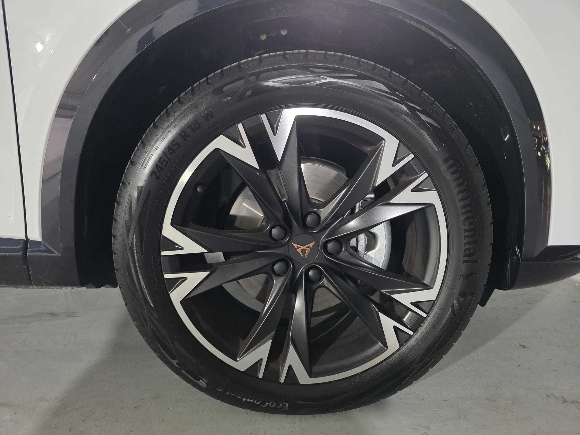 CUPRA Formentor — foto 8