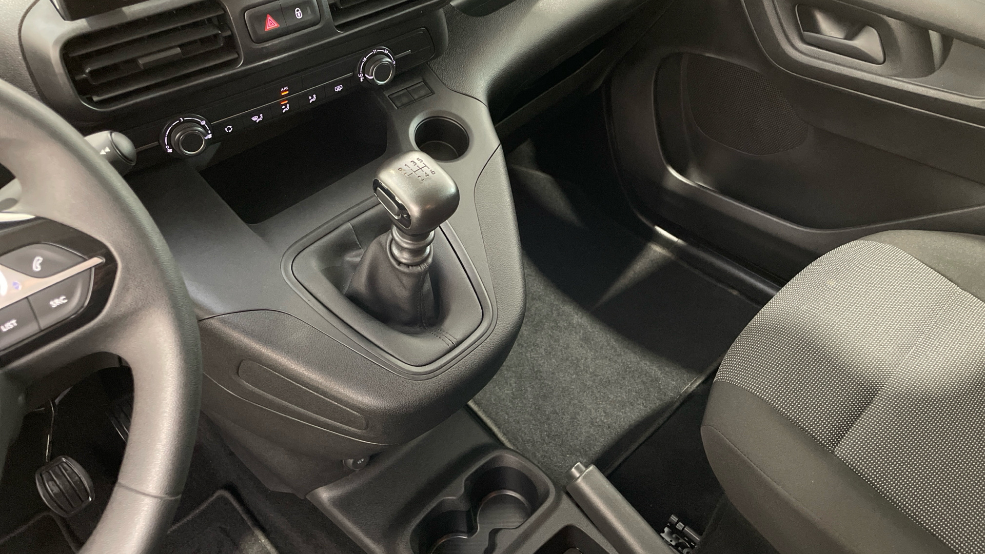 Peugeot Rifter BlueHDi 100 en Barcelona