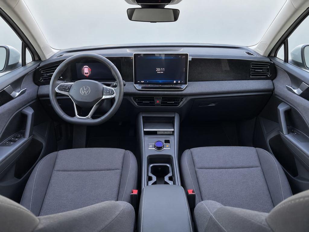Volkswagen Tiguan — foto 4