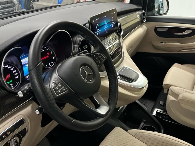 Mercedes-Benz Clase V 300 d Avantgarde Largo 176 kW (239 CV)