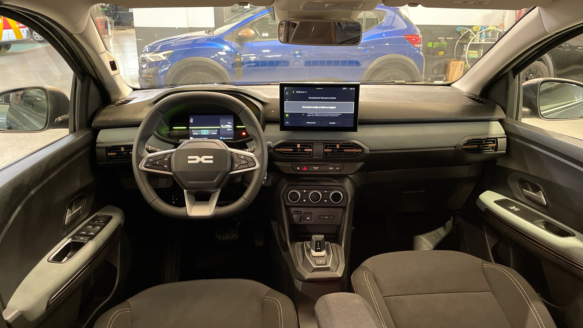 Dacia Jogger Hybrid 155 en Barcelona