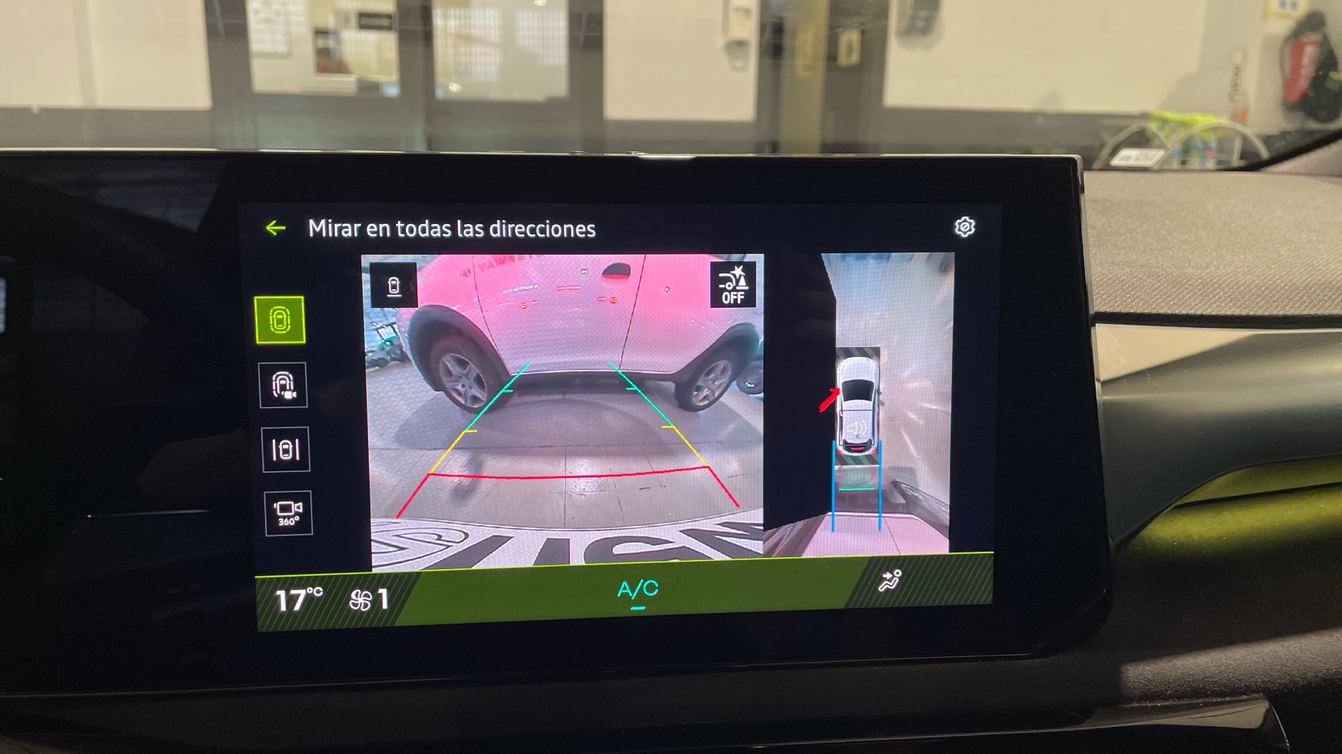 Renault Clio E-Tech 145 en Barcelona