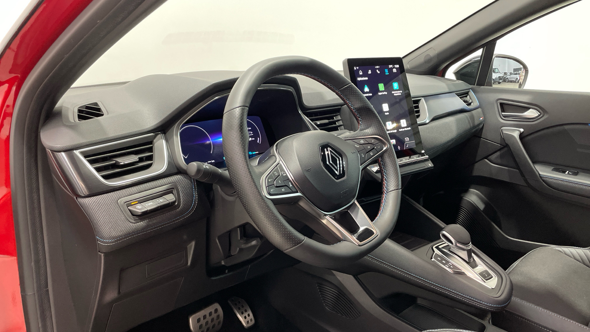 Renault Captur E-Tech 160 en Barcelona