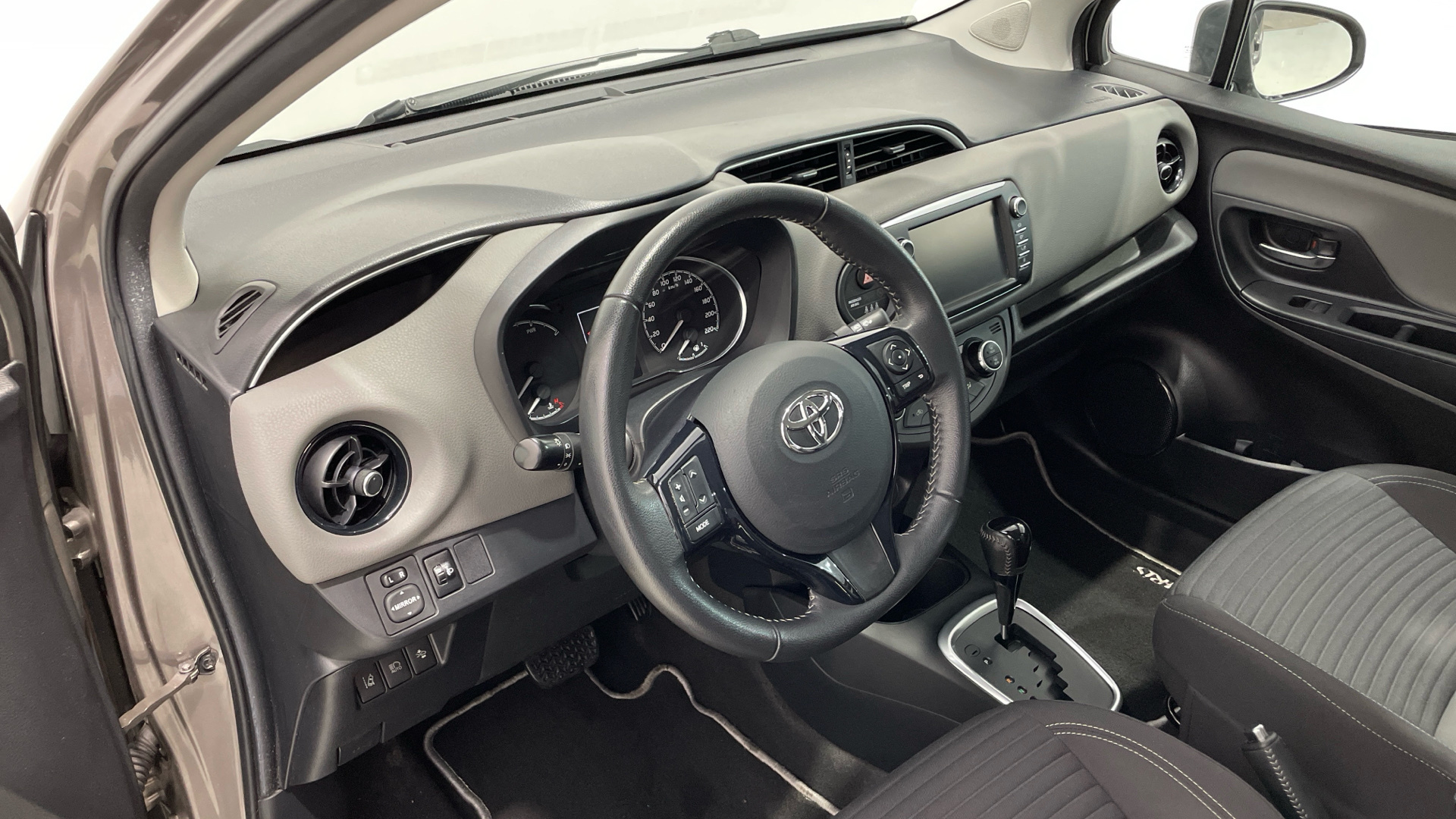 Toyota Yaris 1.5 Hybrid en Barcelona