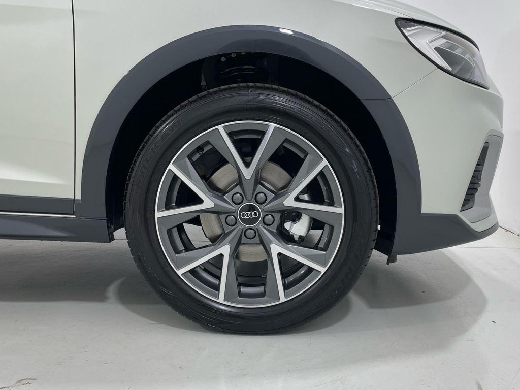 Audi A1 allstreet 30 TFSI en Barcelona