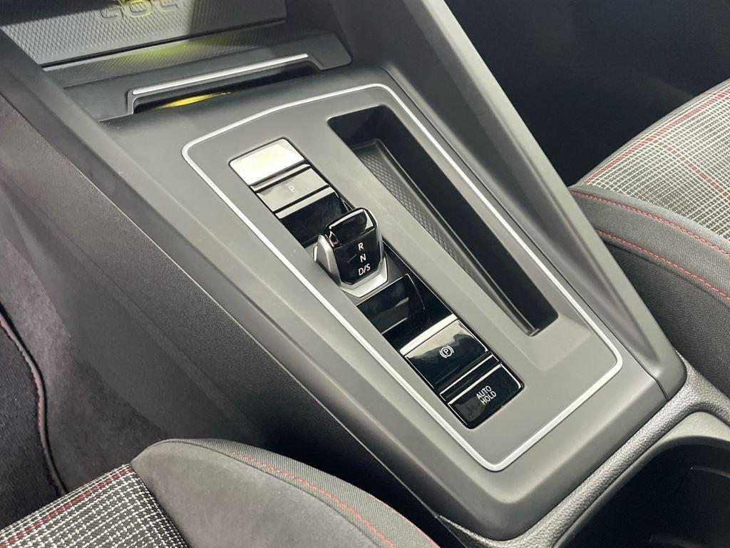 Volkswagen Golf 2.0 TSI en Barcelona